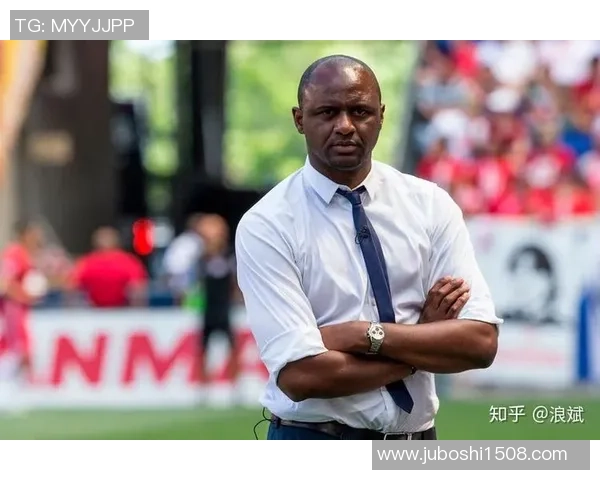 历史足球巨星阶层分析与影响力的演变探索